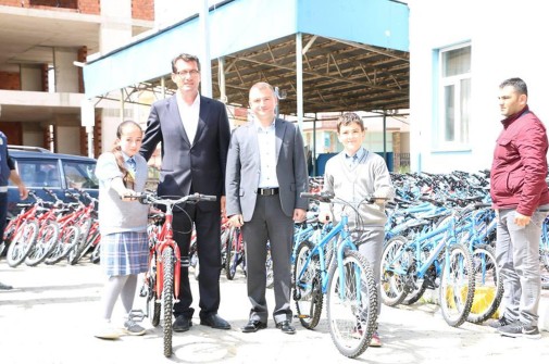 Şiran belediyesi olarak geleneksel hale getirdiğimiz, her sene beşinci sınıflara bisiklet dağıtım törenimizi bugün gerçekleştirdik