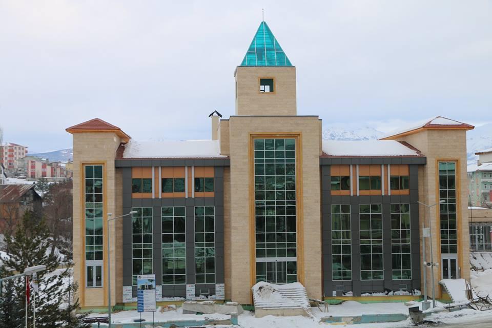 Yeni Belediye Hizmet Binası